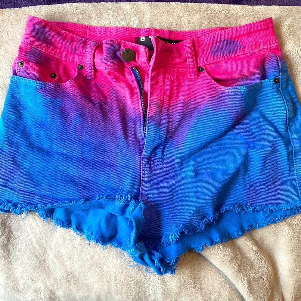 BCBG tye dye shorts